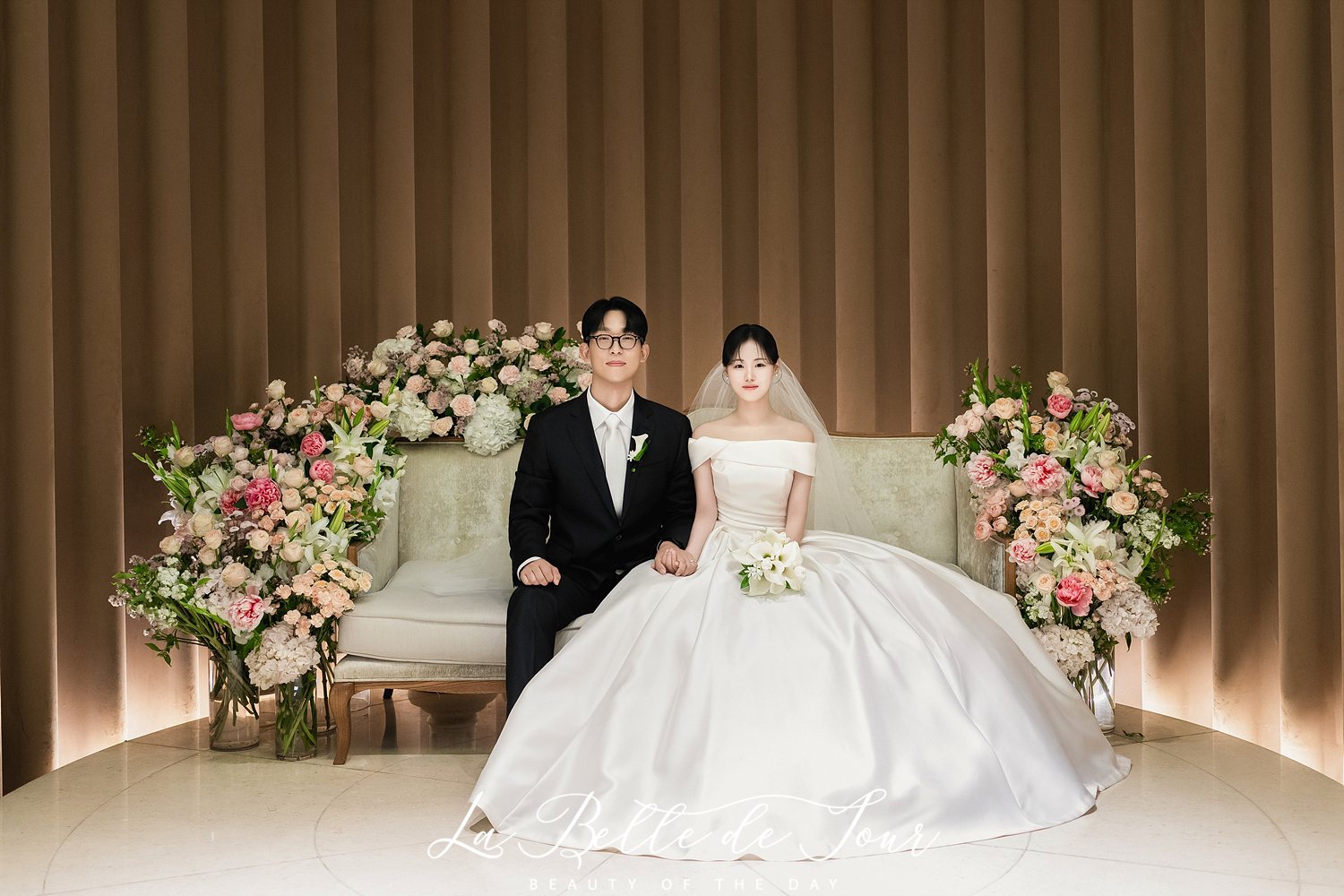 라벨드쥬 채플앳청담 커티지홀 본식스냅 — 커플