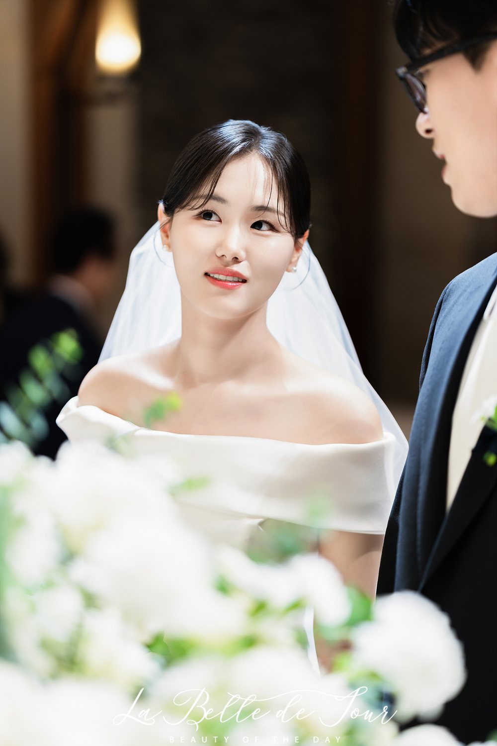 라벨드쥬 채플앳청담 커티지홀 본식스냅 — 예식 장면
