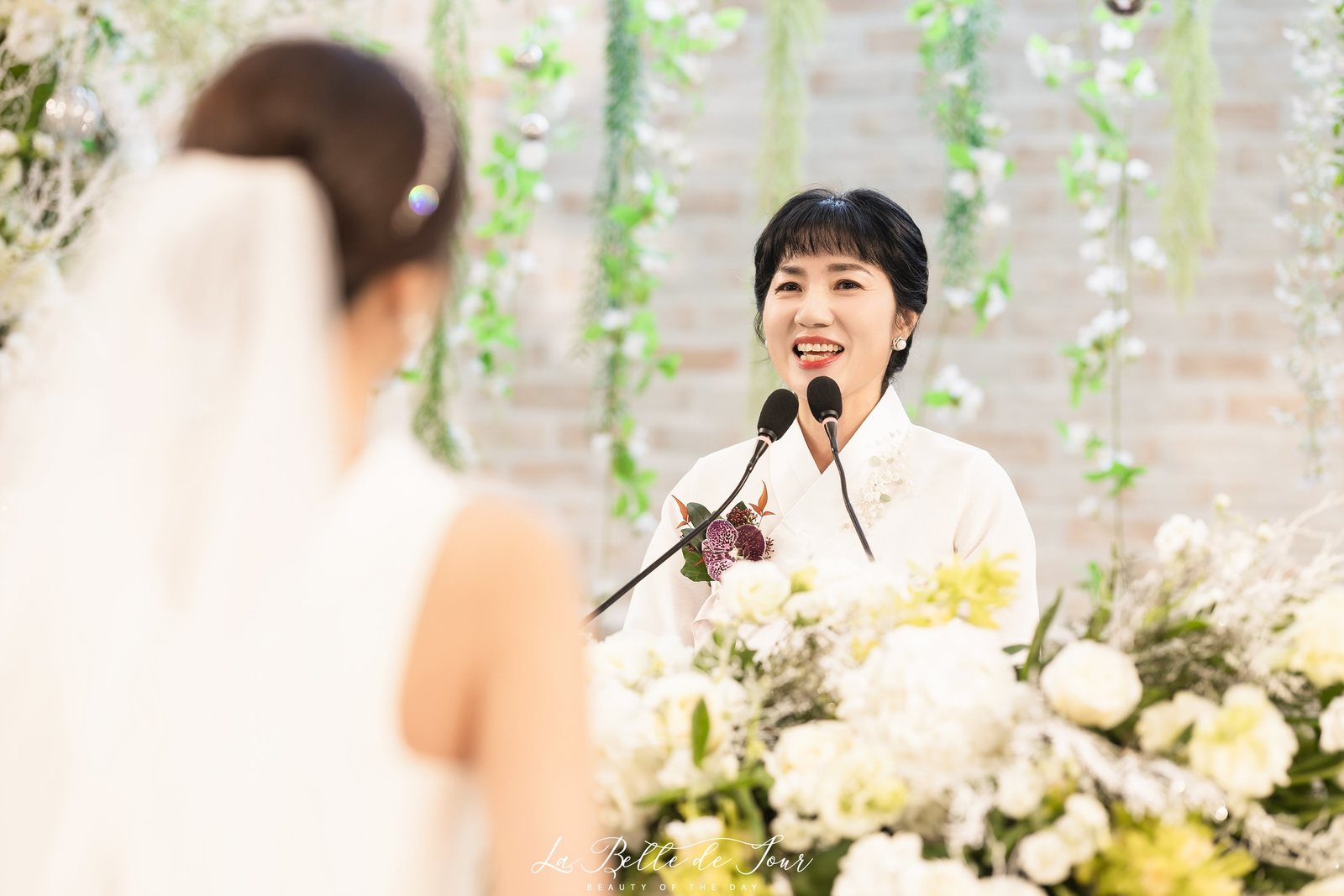 라벨드쥬 천안 모나무르 본식스냅 — 커플 컷