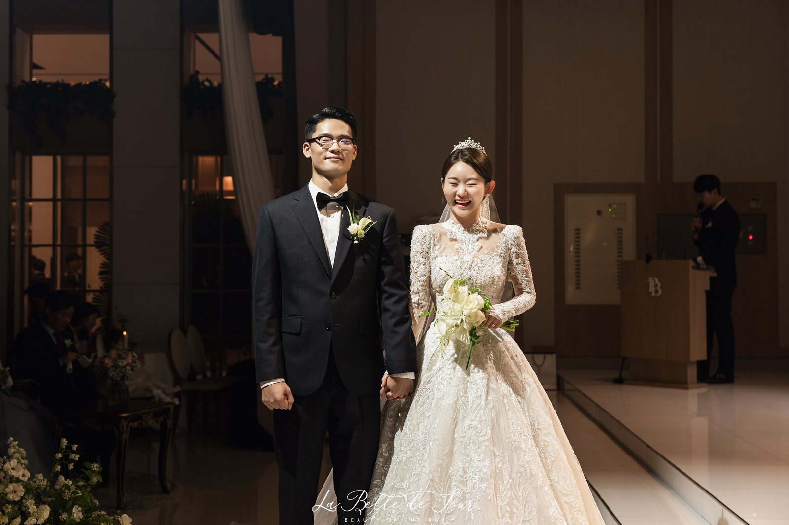 라벨드쥬 안양 파티오벨라 본식스냅 — 커플 인물