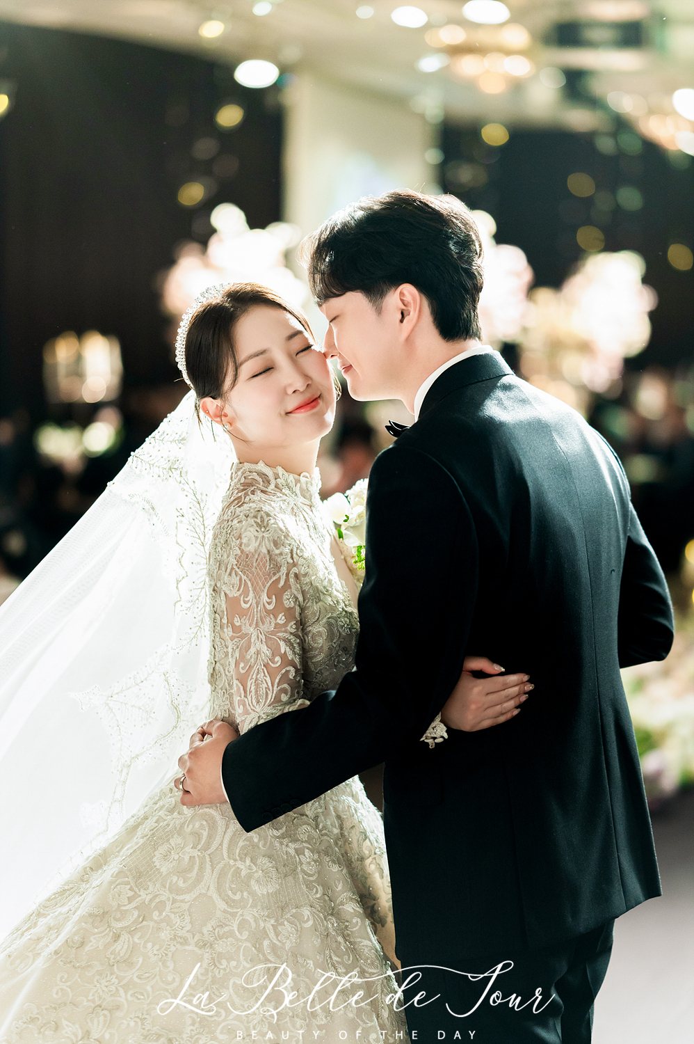라벨드쥬 서울가든호텔 그랜드볼룸 본식스냅 — 컨페티 퇴장